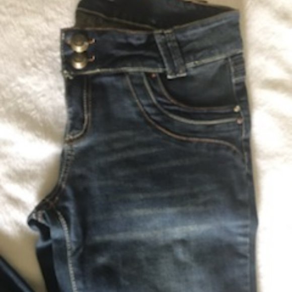 🔸3/50$!! NWOT Beautiful Gold Embroidered Curvy Pocket Boot Cut VO Jeans - Picture 4 of 15